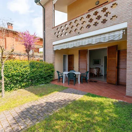 Verga Abitazione Al Piano Terra Con Giardino Feriehus