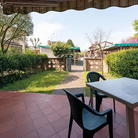 Feriehus Verga Abitazione Al Piano Terra Con Giardino *