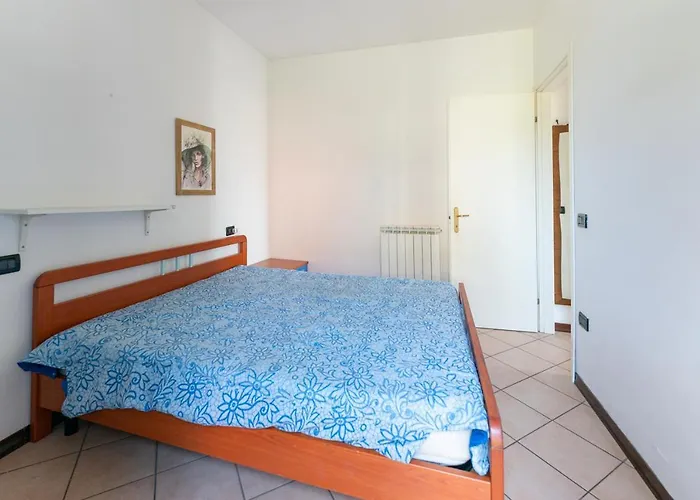 Verga Abitazione Al Piano Terra Con Giardino *