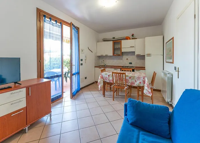 Verga Abitazione Al Piano Terra Con Giardino